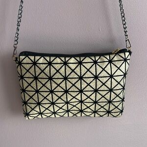 NWOT Clutch with chain shoulder strap/cross body. Silver and Black.